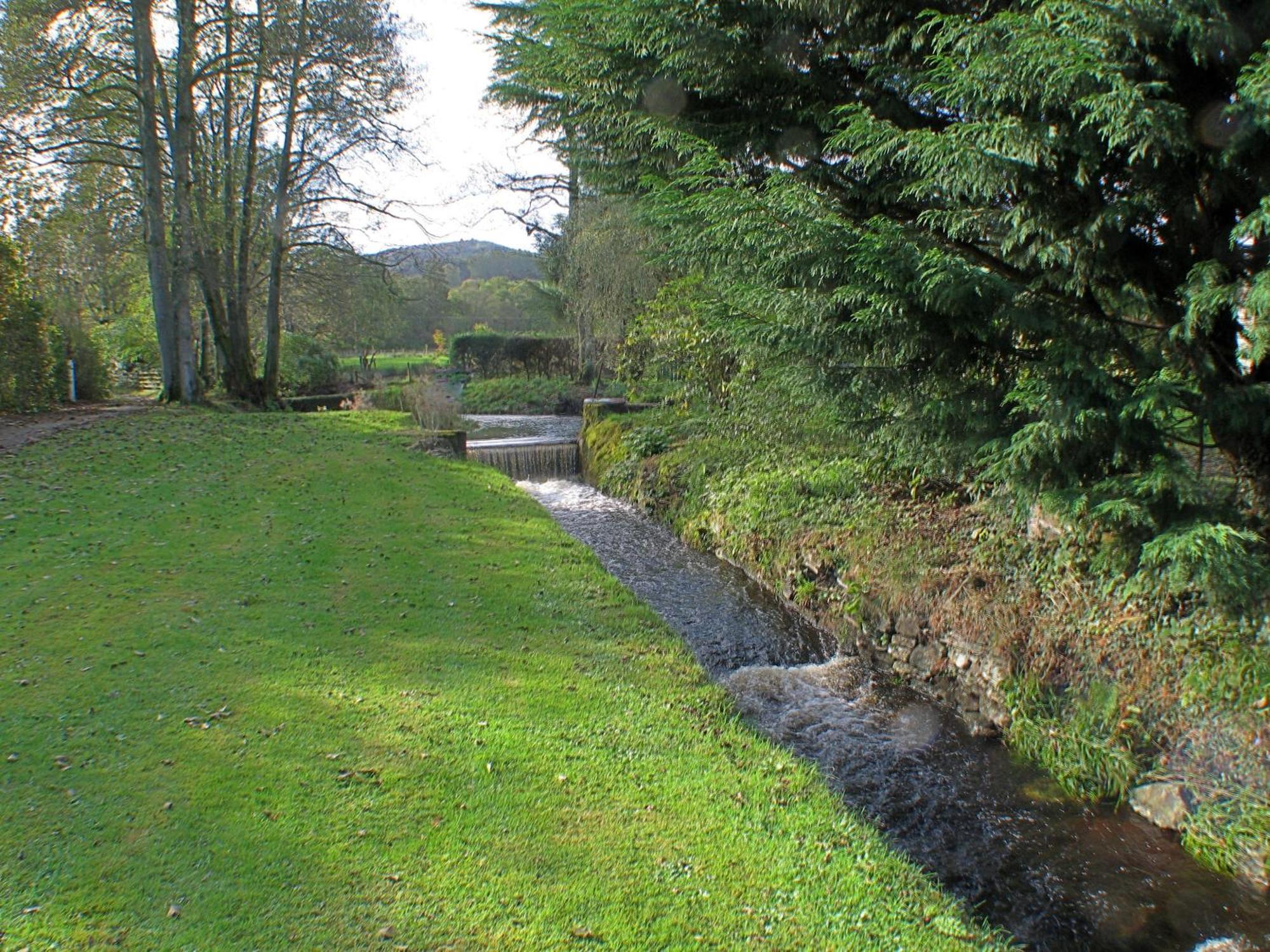 Auchendennan Farm Self Catering Cottages Balloch Camera foto