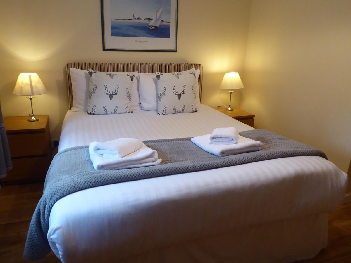 Auchendennan Farm Self Catering Cottages Balloch Esterno foto
