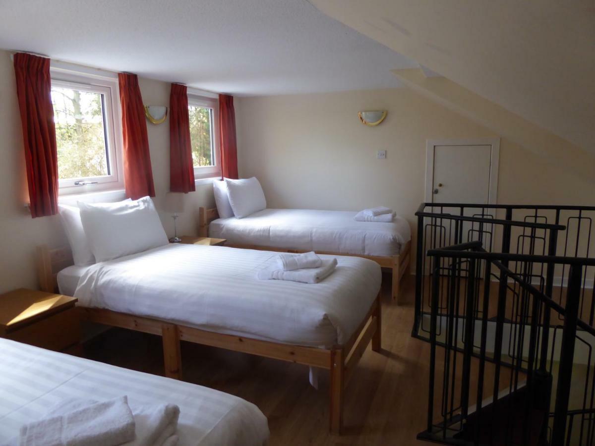 Auchendennan Farm Self Catering Cottages Balloch Esterno foto