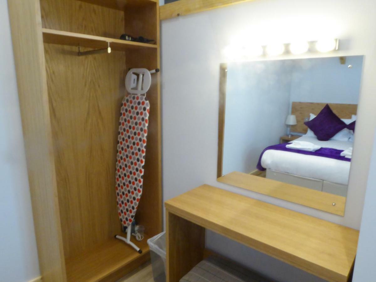 Auchendennan Farm Self Catering Cottages Balloch Esterno foto