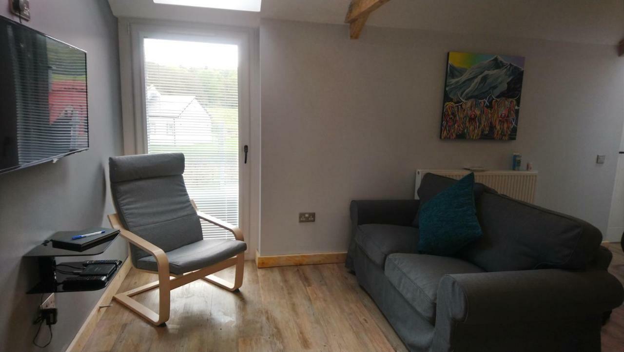 Auchendennan Farm Self Catering Cottages Balloch Esterno foto